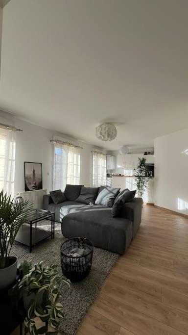 Ferienwohnung Le Nid Champenois Reims Exterior foto